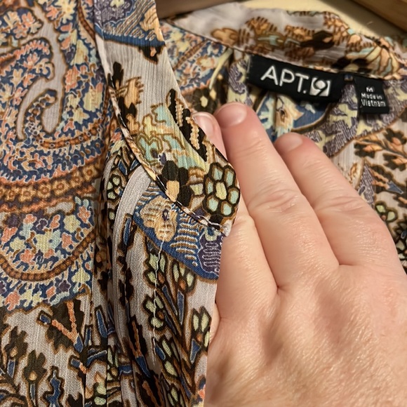 “Apt.9”  Bohemian paisley floral blouse size M - Picture 11 of 12